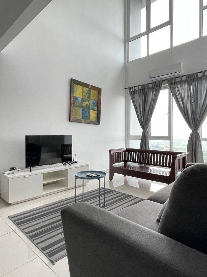 Yenni Duplex @ Decentrum, Kajang 세르당 외부 사진