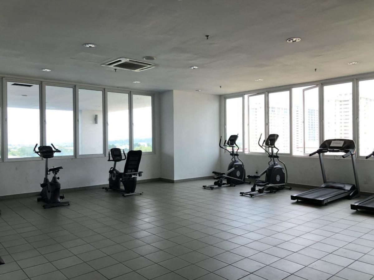 Yenni Duplex @ Decentrum, Kajang 세르당 외부 사진